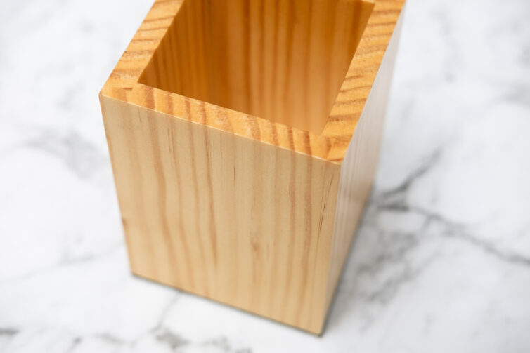 Pine Pen Holder