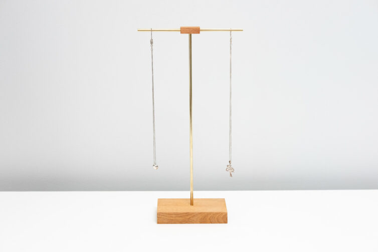 Rimu Jewellery Stand – Tall
